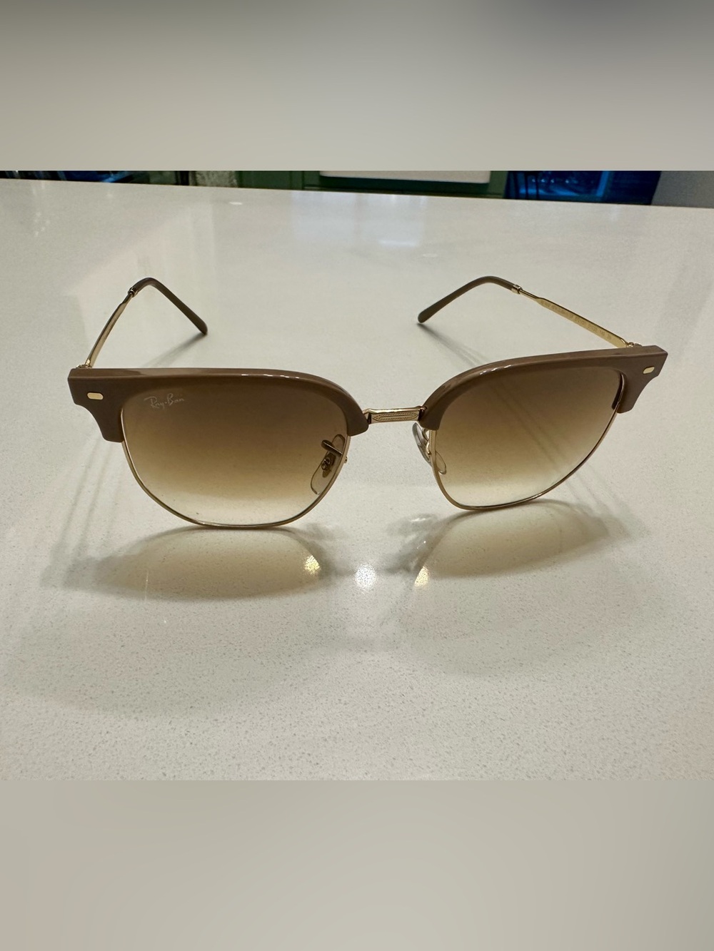 Ray Ban New Clubmaster 6721/51